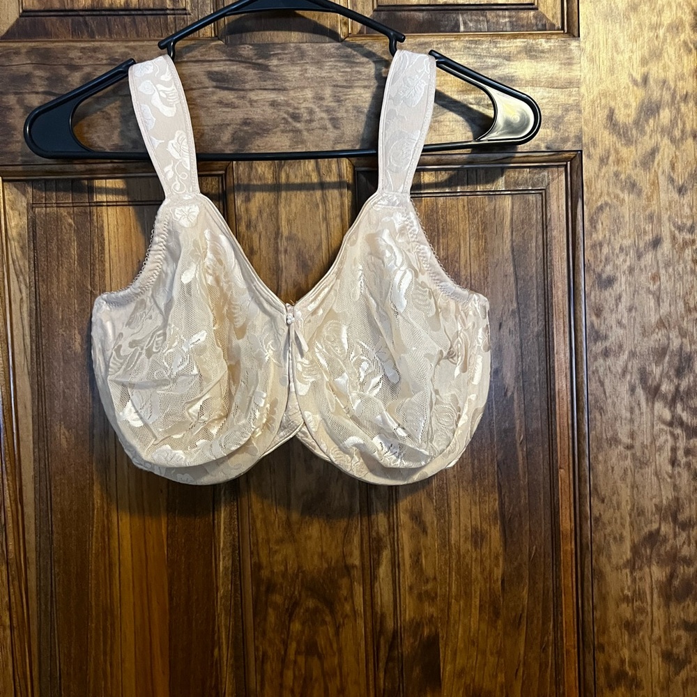 Elegant Beige Wacoal Intimate Bra